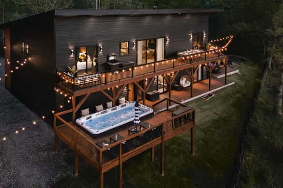 Summit Speakeasy - Image 1